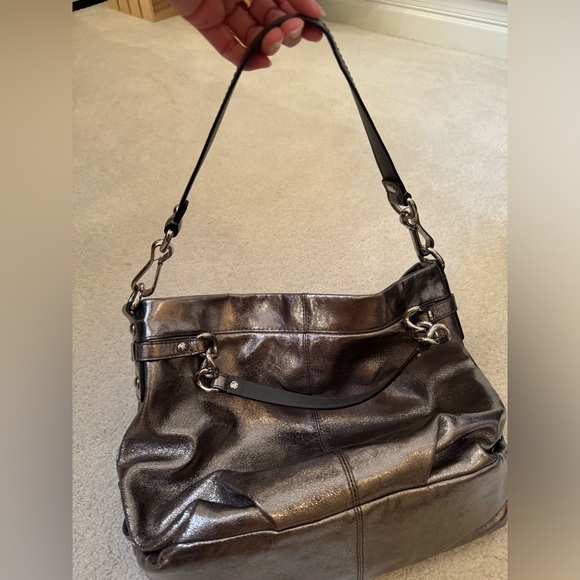 Coach Brooke Convertible Pewter Silver Metallic Shoulder Bag like new - Picture 3 of 16